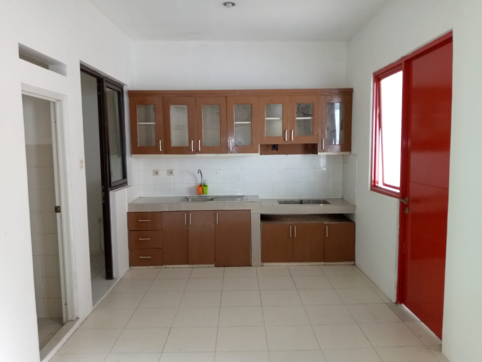 Rumah Dijual Siap Huni di Cluster Elysium Lippo Cikarang